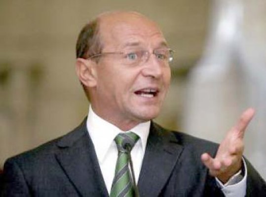 Băsescu, la Convenţia PDL